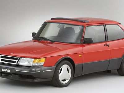 ***WANT TO BUY*** SAAB 900 SPG