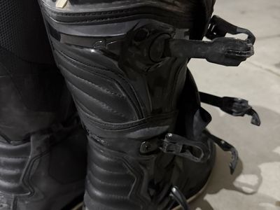 Alpinestars Tech 1 MX Boots - Size 12 - Black - Dirt Bike/Motocross Racing