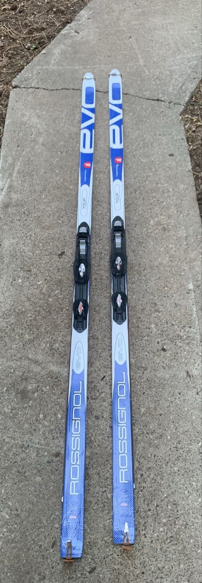 Rossignol Evo Tour Skis 186cm XC With Skins NNN Positrack