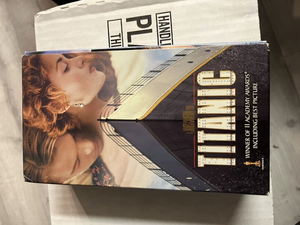 Tiranic Vhs 1998 2 Tapes