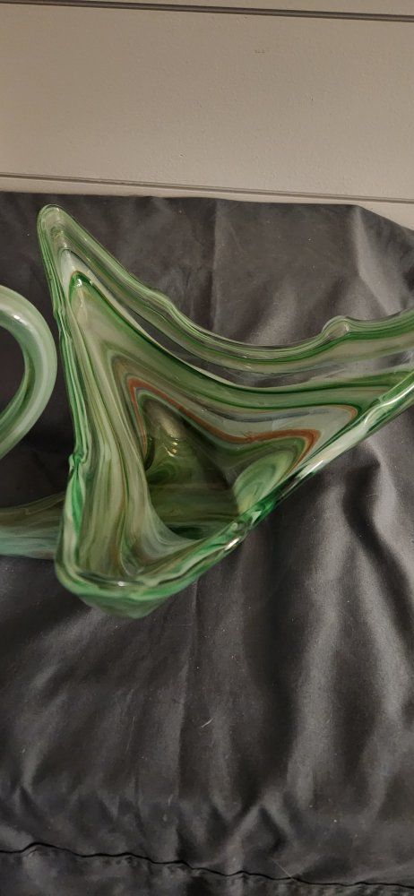 Main image 3