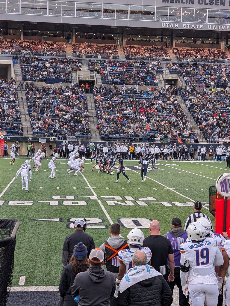 Utah State vs Idaho State 9/5 - Front Row 20 yard line