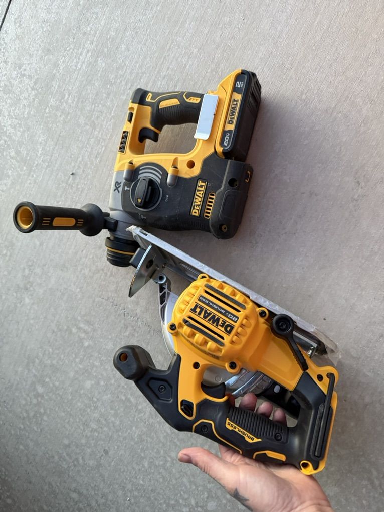 Brand New Dewalt Sds Hammer Drill And Skillsaw