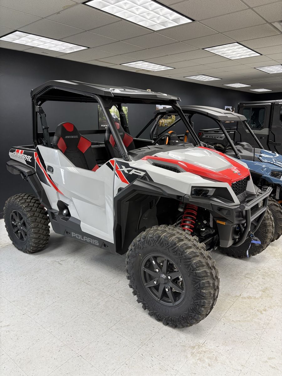2025 Polaris General