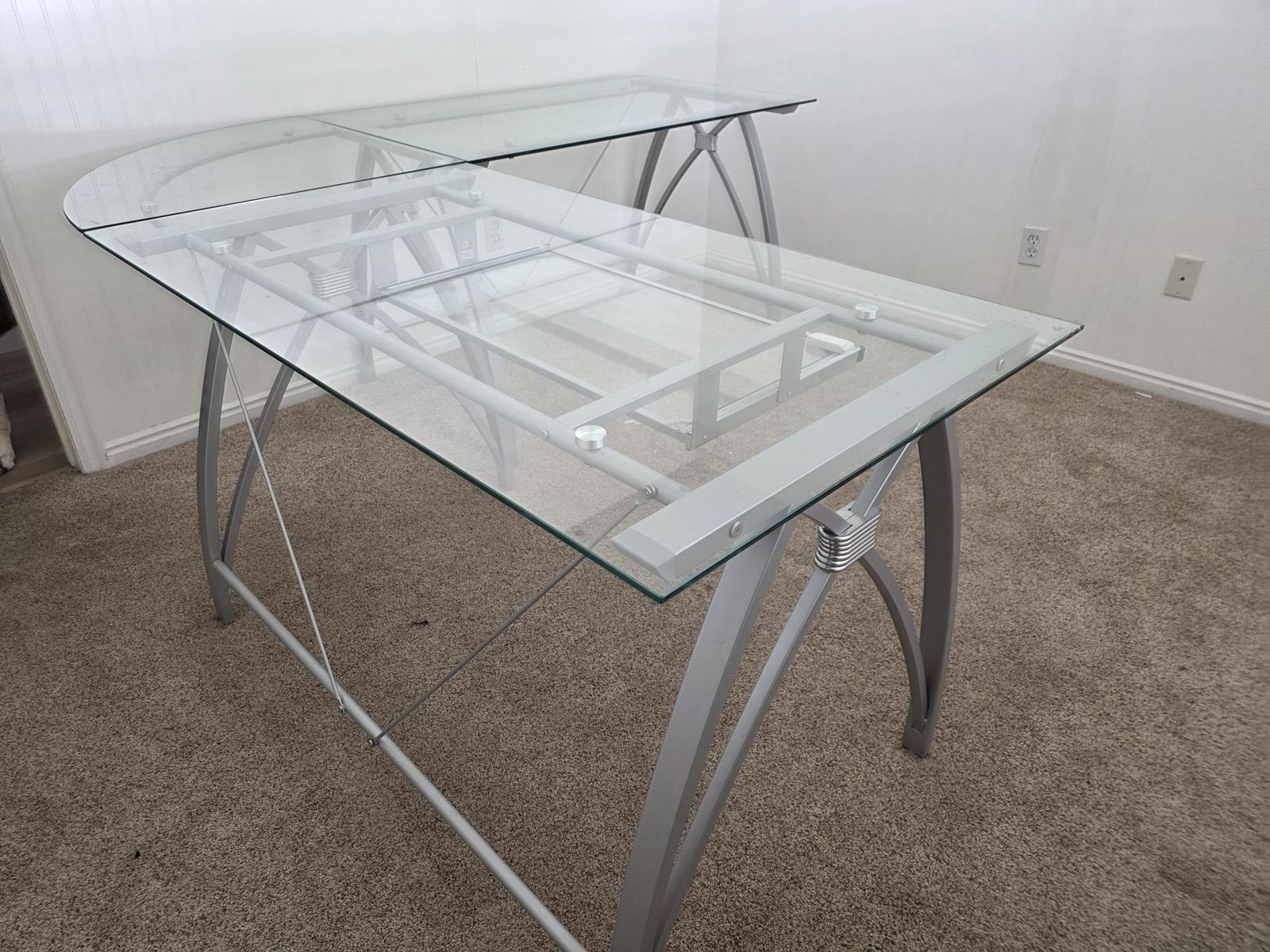 Realspace® Vista Glass 76"W L-Shape Corner Desk, Silver