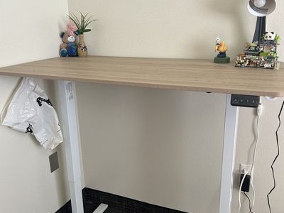 Electric Height Adjustable Standing Desk - Light Wood Top, White Frame, Memory Presets