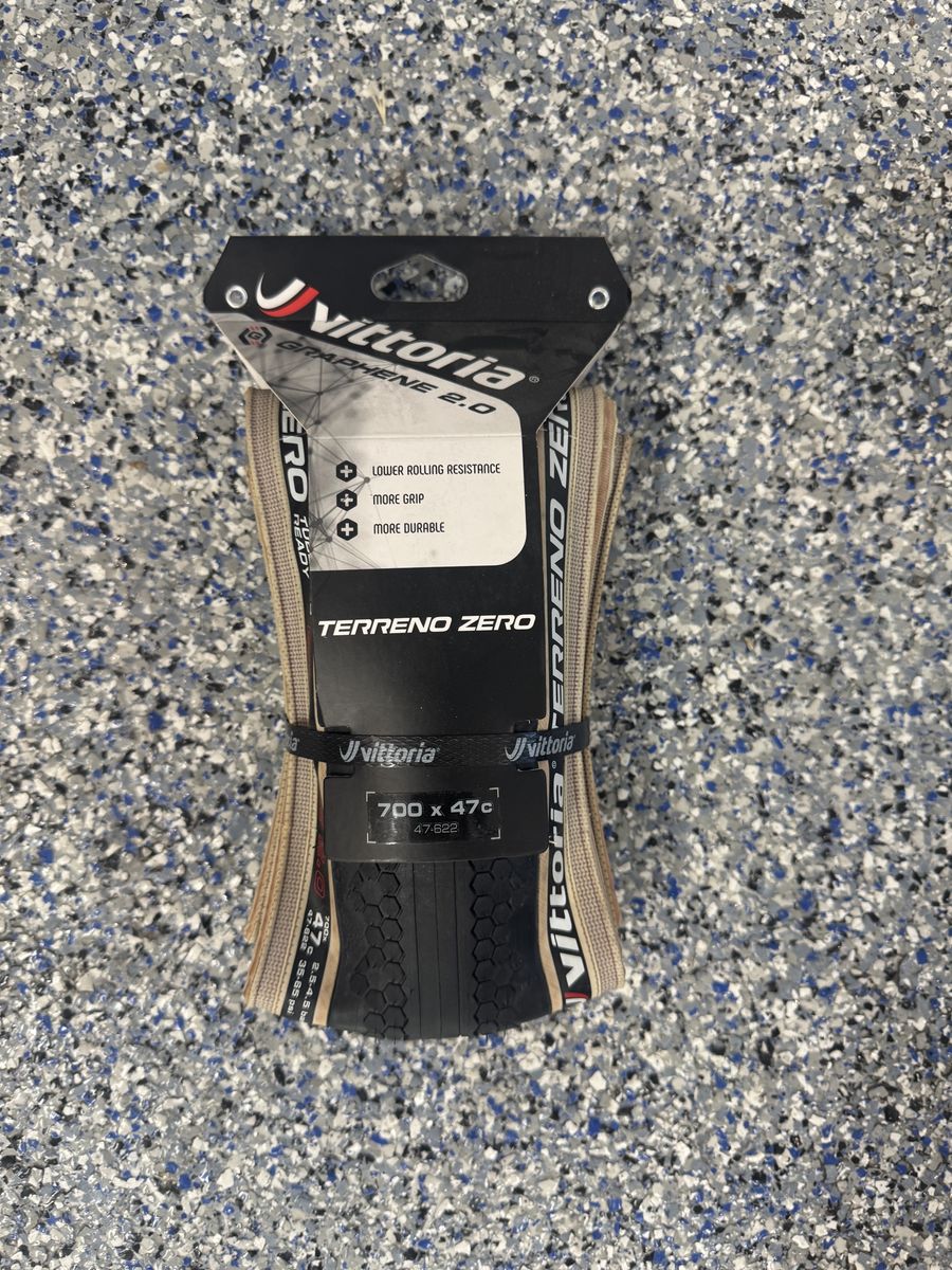 Vittoria Terreno Zero G2.0 700x47c Gravel Tire