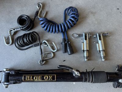 Blue Ox Tow Bar with Safety Cables and Pins