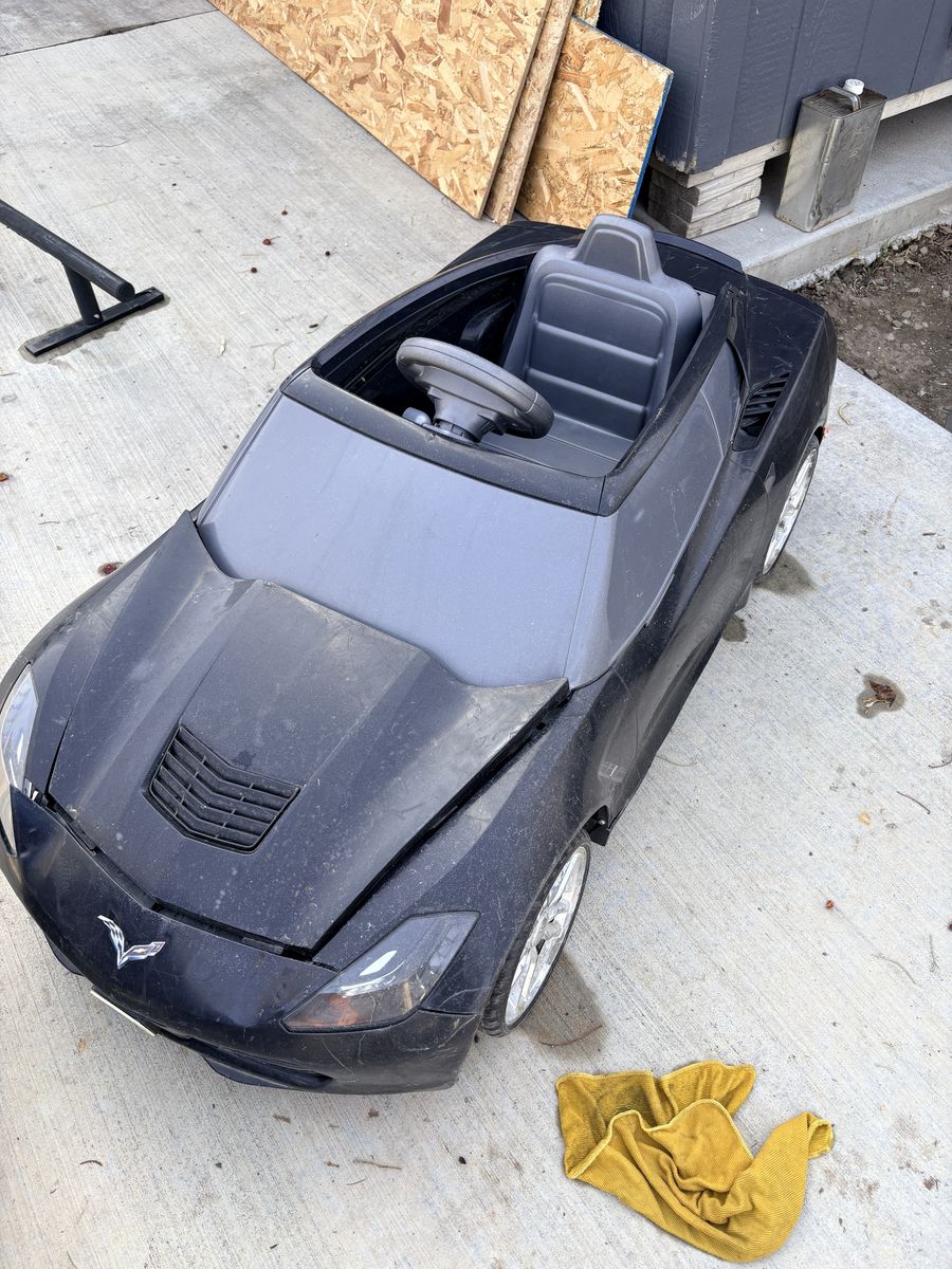 Power Wheels Corvette