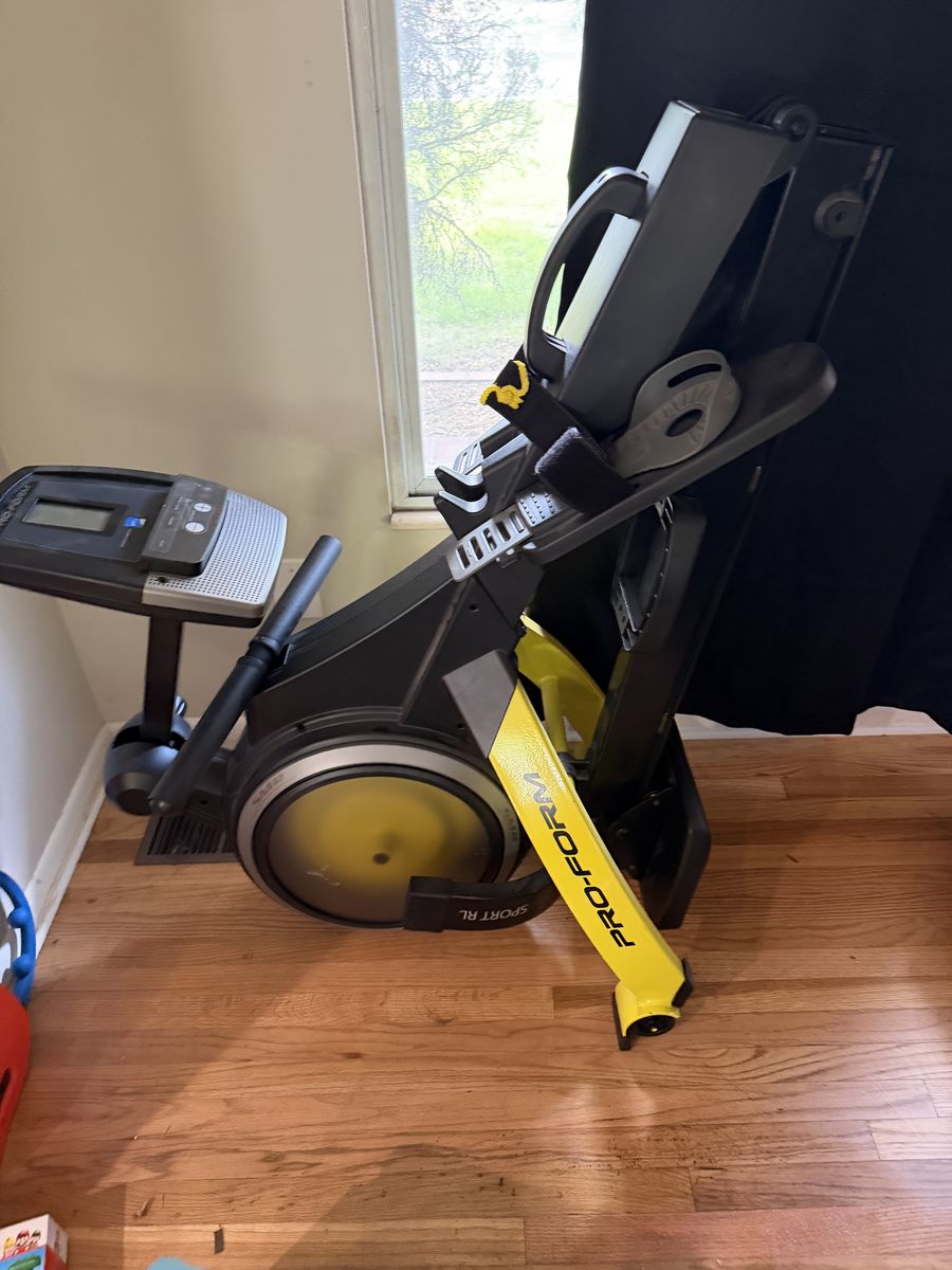 Pro-Form Sport RL Smart Folding Rowing Machine with iFit and Digital Display