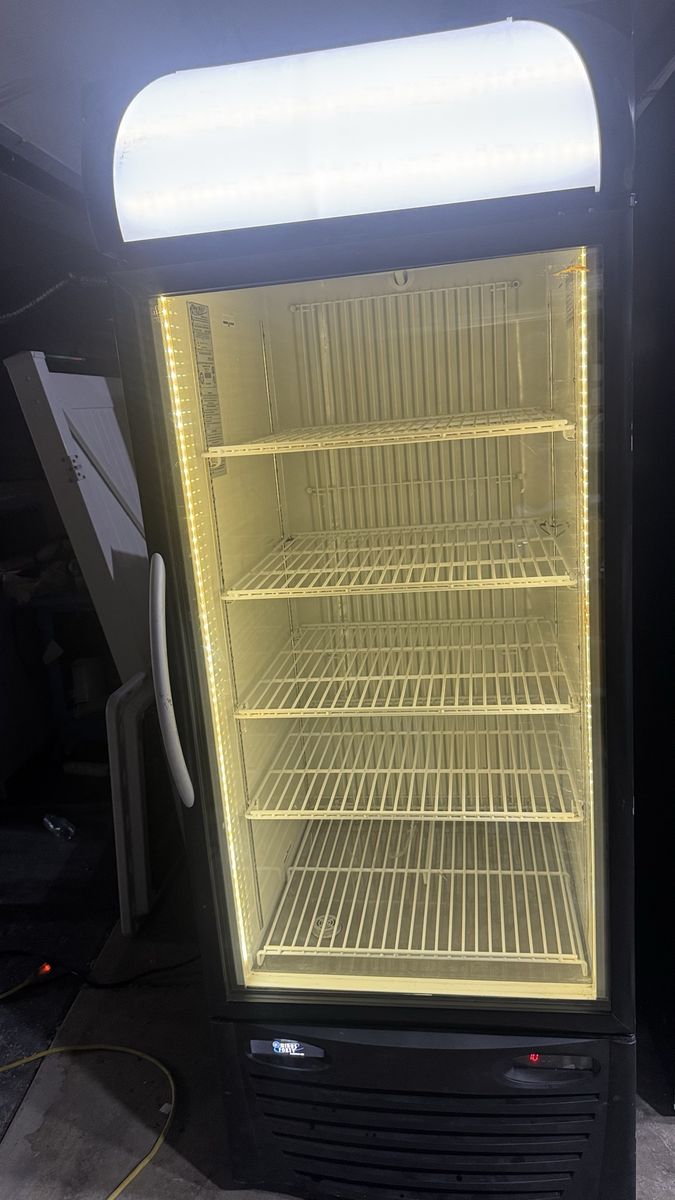 Minus Forty Commercial Glass Door Merchandiser Refrigerator