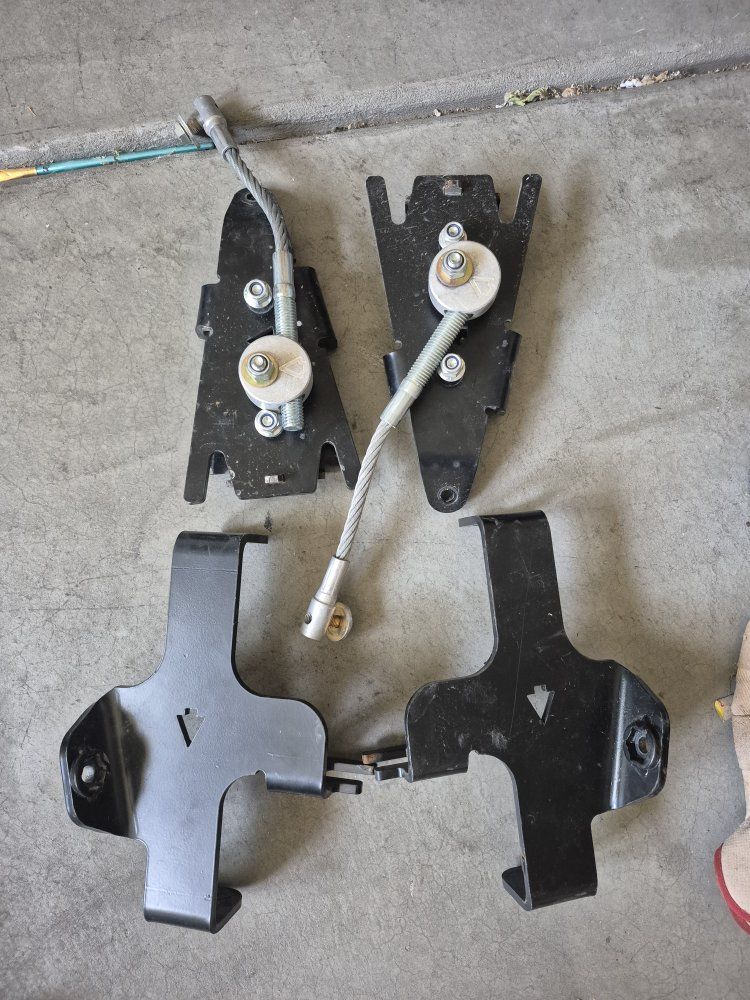 Camso 4S1 mounting brackets for newer 4 seat General