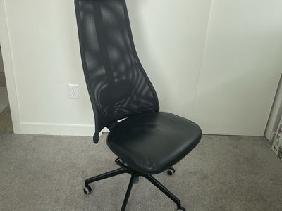 IKEA JÄRVFJÄLLET Black High-Back Mesh Office Chair with Headrest