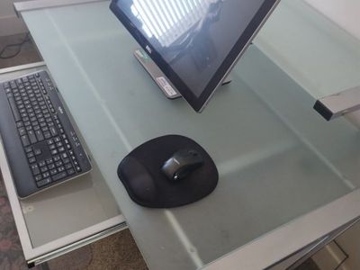 Glass Computer Work Statiob