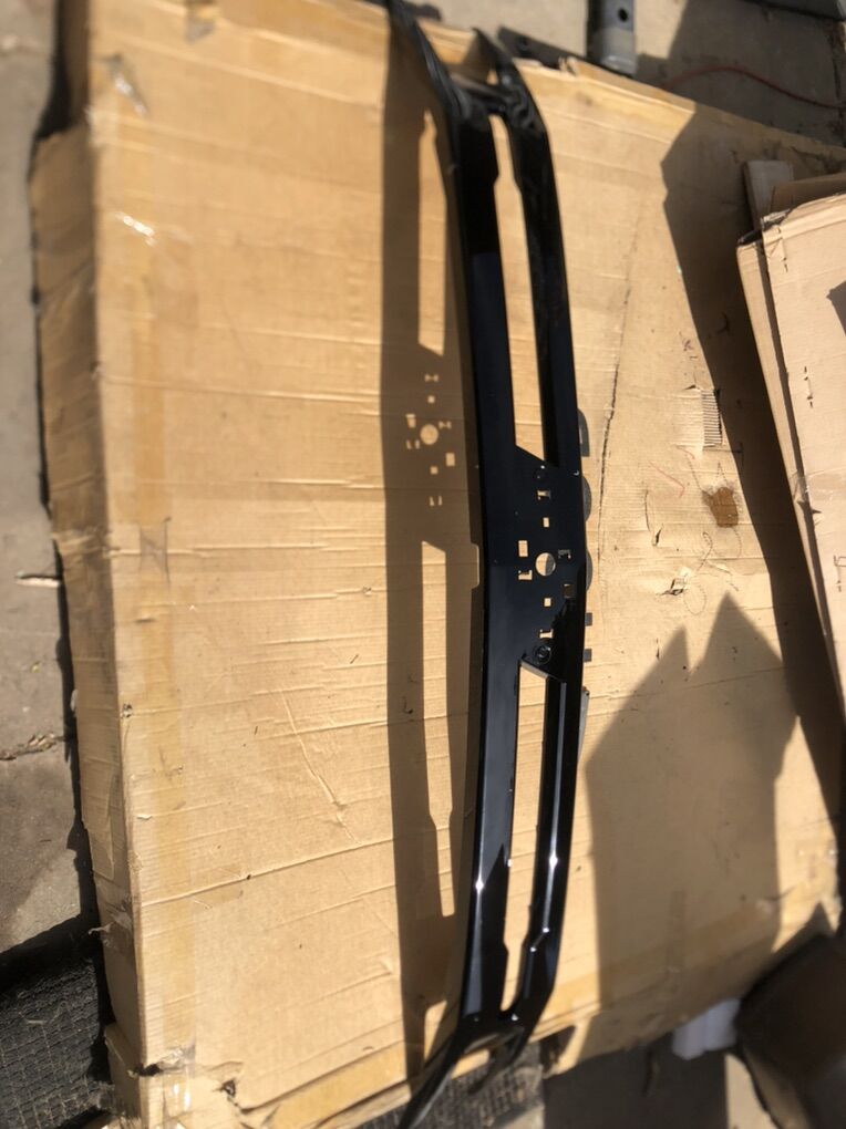 19 To 22 Front Chevy Silverado grill