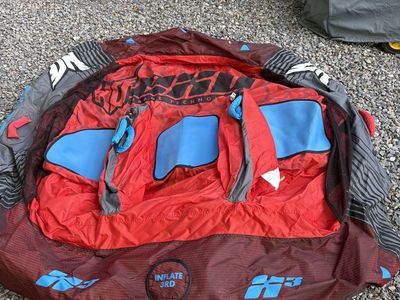 O'Brien NXT H3 Three-Person Towable Tube