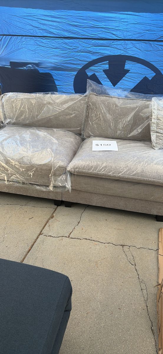 Garage Sale - 1612 N 300 E - PLEASANT GROVE, UTAH