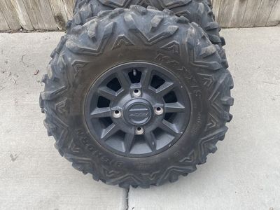 Set Up For Razor Tires, And Wheels