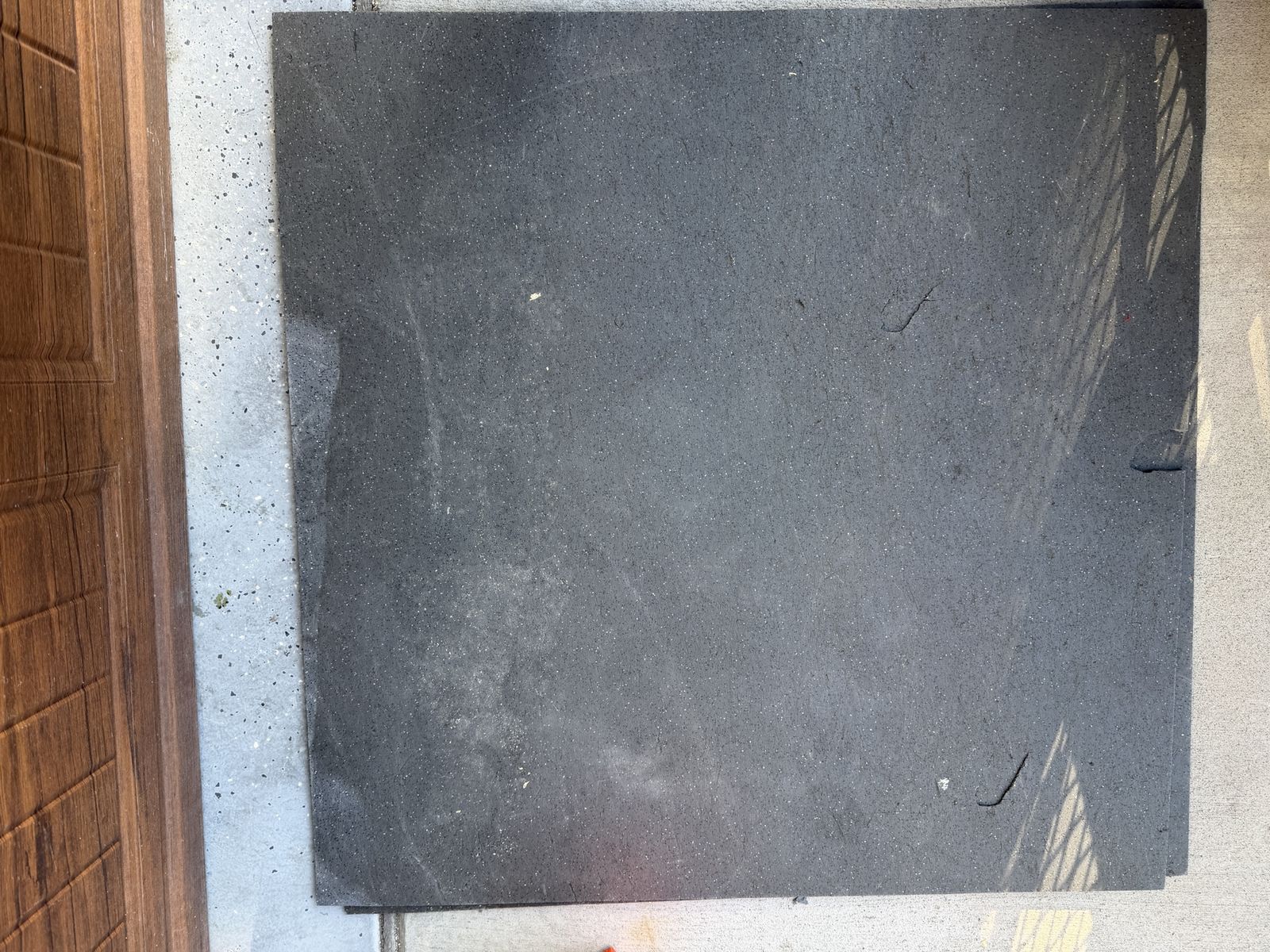 Main image 9