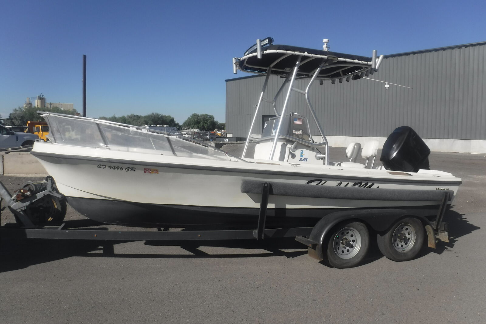 1973 MAKO 19 with 130HP Mercury OptiMax