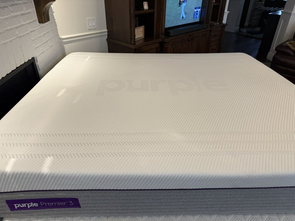 Flawless! Purple Premier 3 Caliking Mattress! $750