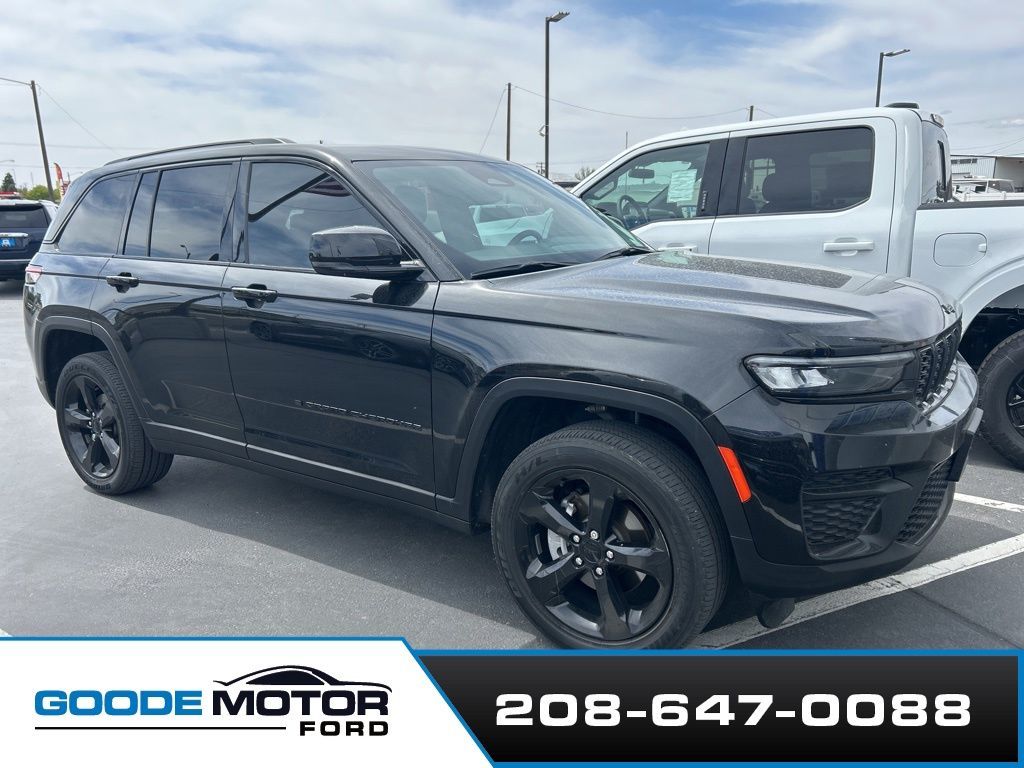 2023 Jeep Grand Cherokee Altitude X