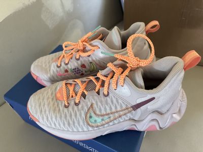 Nike Giannis Immortality 2 'Fruit' Basketball Shoes - Light Gray/Orange/Multi-Color Size 6.5Y