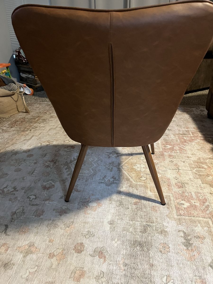 Main image 5