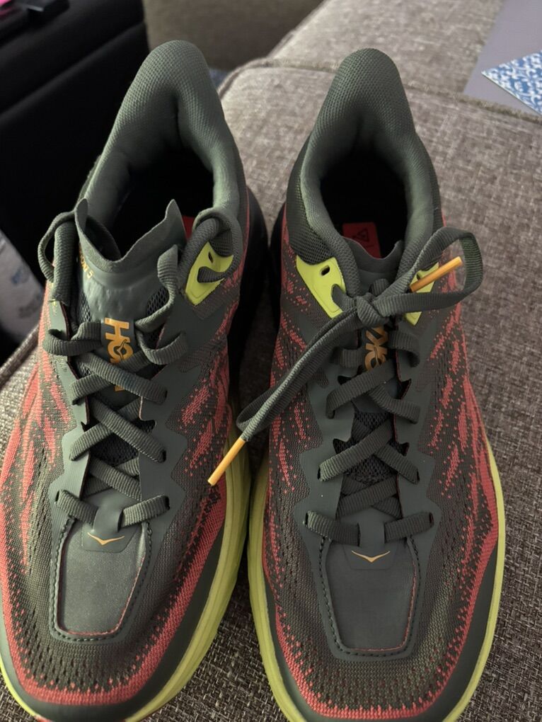 Mens Hoka 7.5 Sweet Running Shoes, Brand New