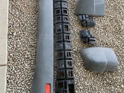 02-06 Mercedes Sprinter Bumper Cover & Corners