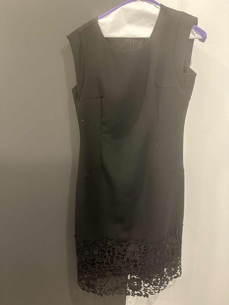 Black house white market size 4 dresses mint