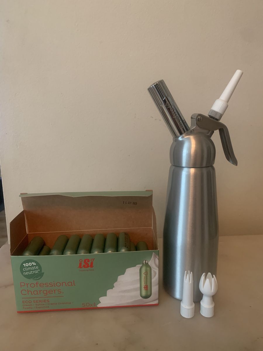 Siphon with chargers
