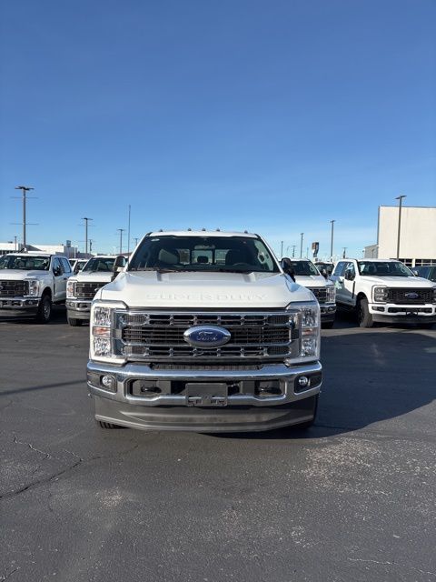 2026 Ford F-350 Super Duty XL