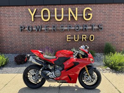 2026 Ducati Panigale V2 S