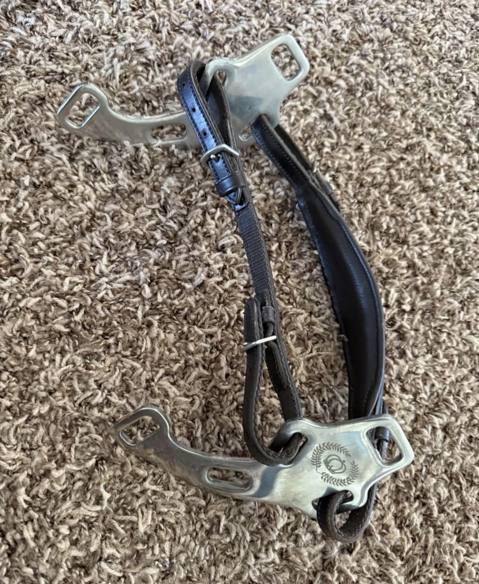 PS of Sweden Hackamore Noseband / Bitless Setup