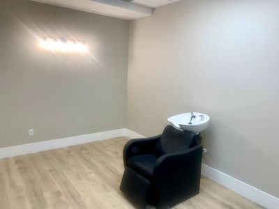 Private Suites Available – Offices at 5th