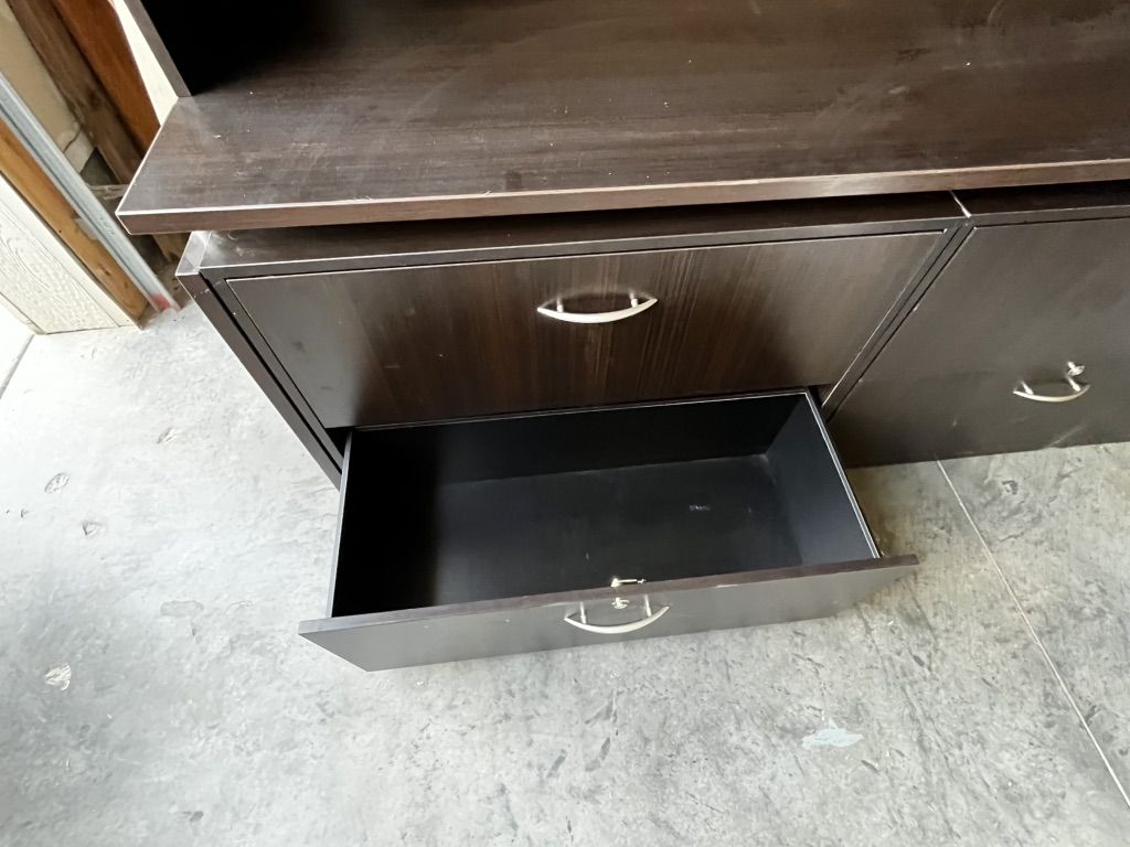 Main image 6