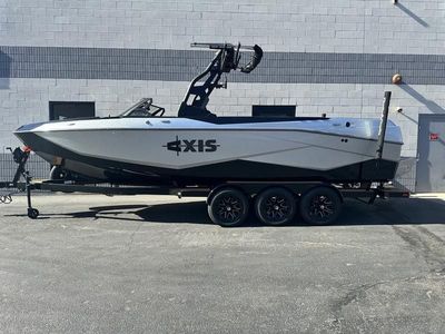 2026 Axis T250 Boats