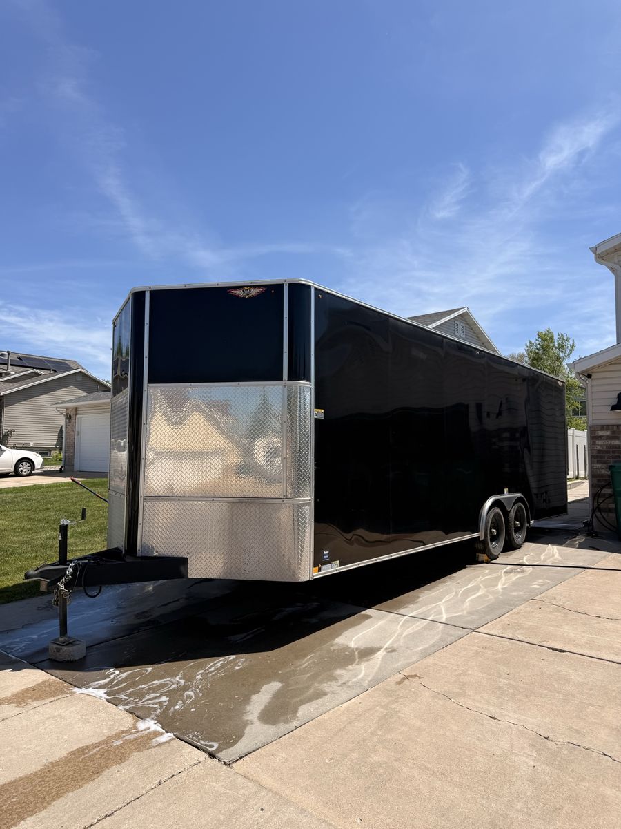 2019 H&H 28ft Enclosed Trailer