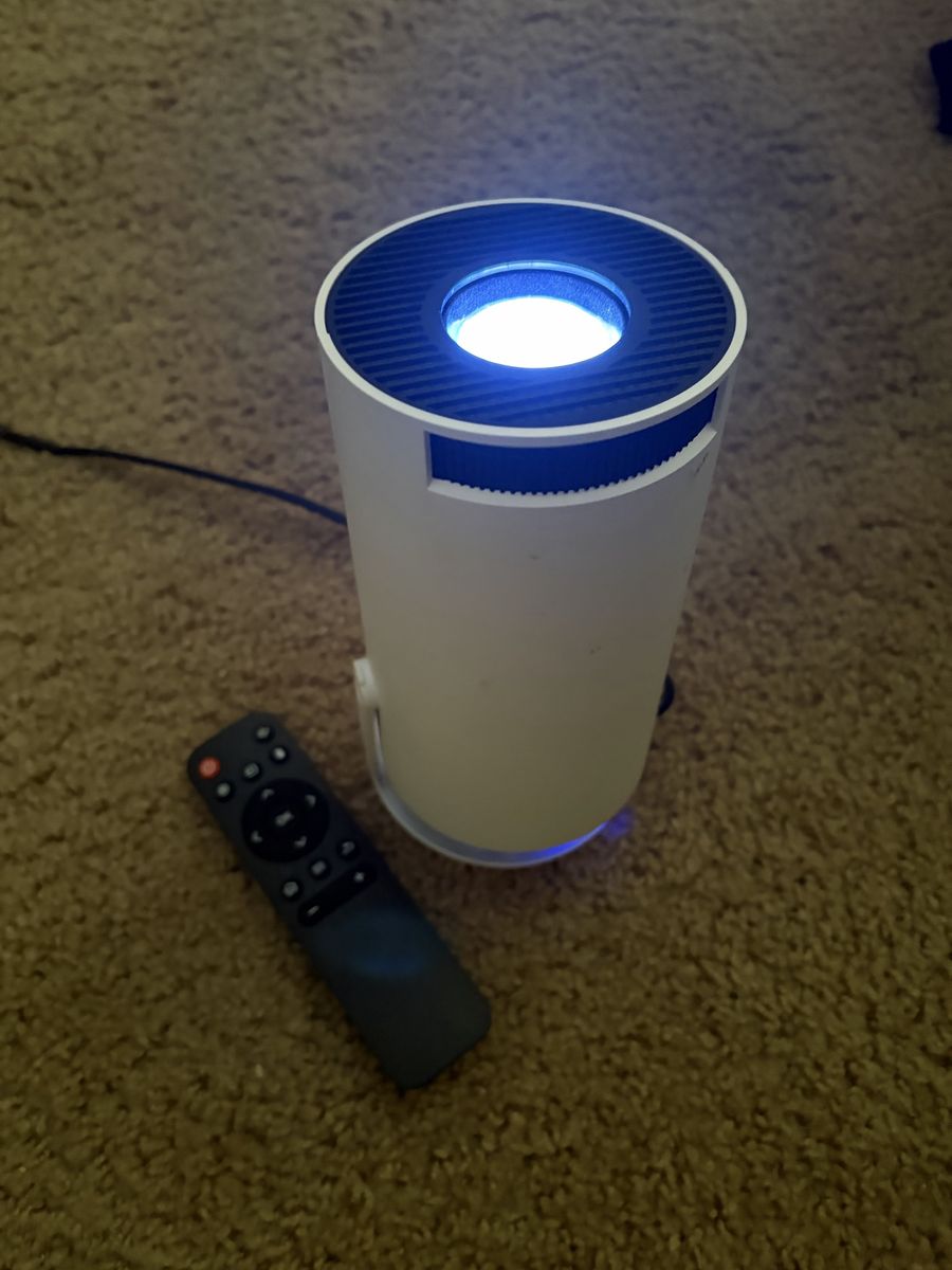 HY300 Mini Smart Portable LED Projector with Remote - White
