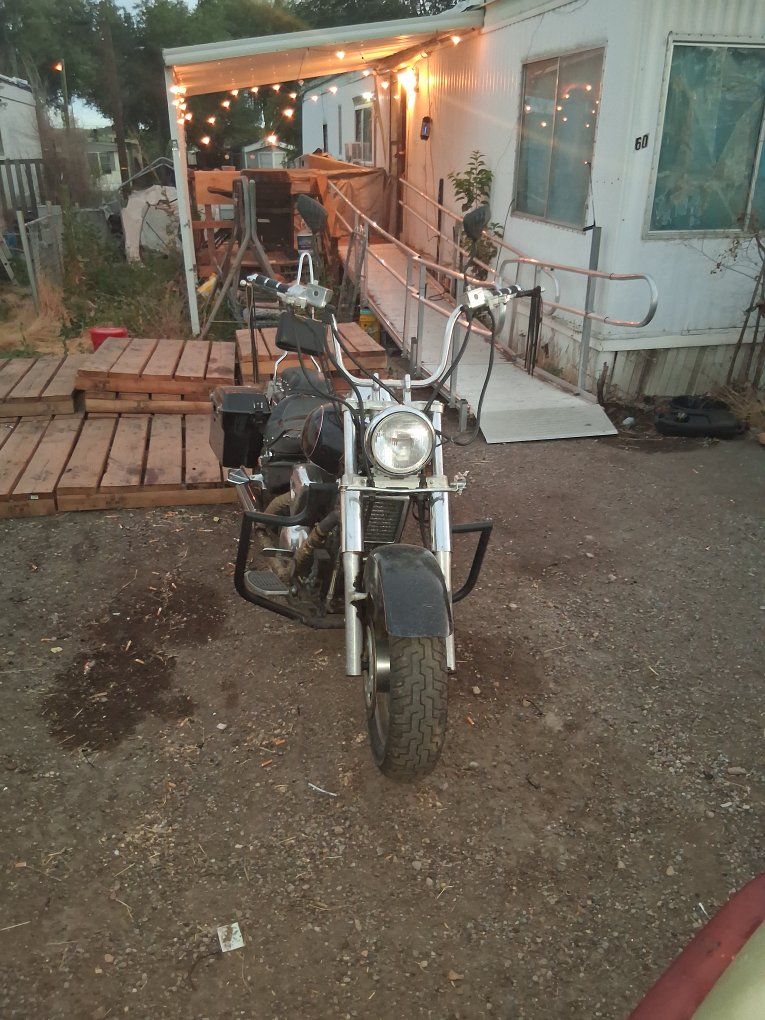 Main image 4