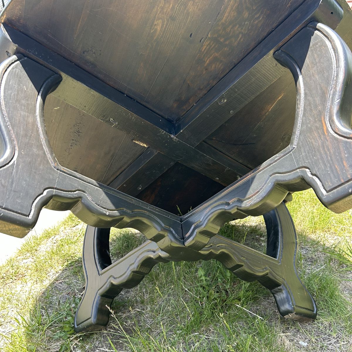 Main image 7