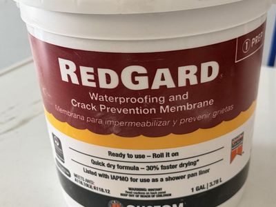 RedGard 1-Gal Waterproofing & Crack Prevention Membrane