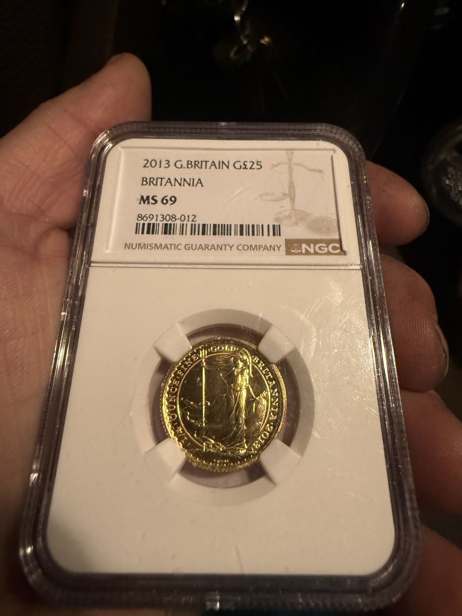 2013 Great Britain Gold Britannia £25 – NGC MS69