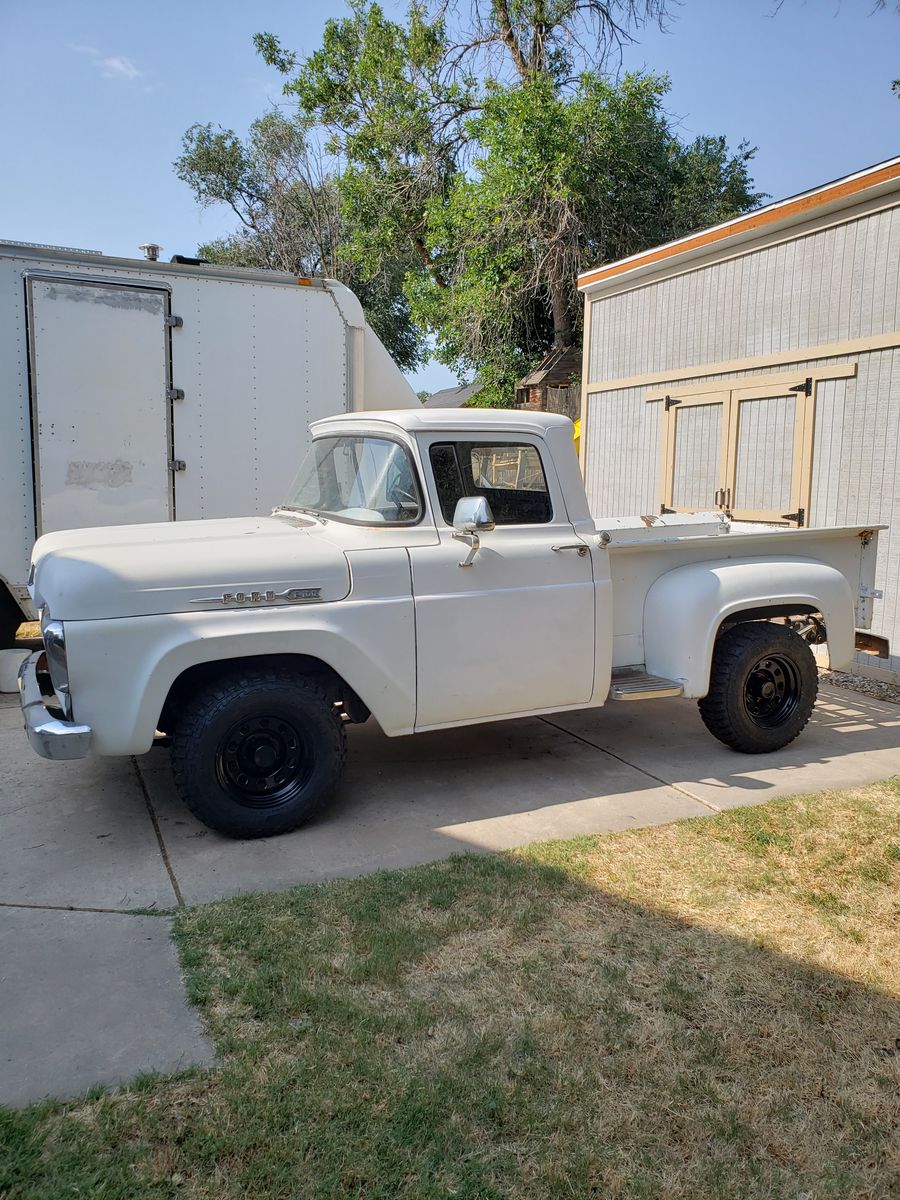 1960 Ford F-100 