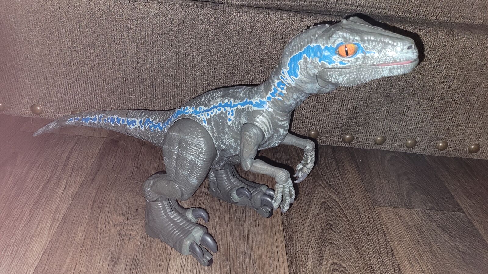 Jurassic World Alpha Training Blue Velociraptor Dinosaur