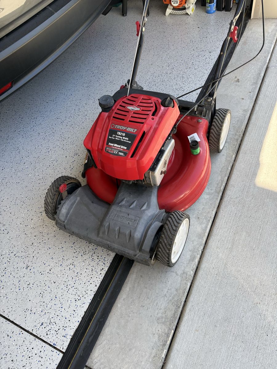 Troy-Bilt TB210 Lawn Mower