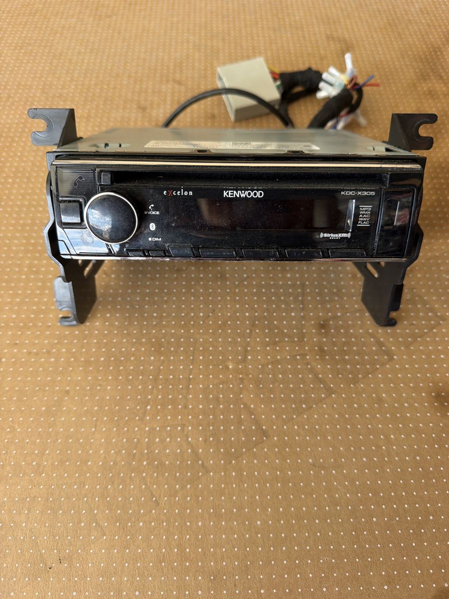 Kenwood Excelon KDC-X305 Car Stereo Receiver with Mounting Brackets and Wiring Harness fits 09-14 F-150