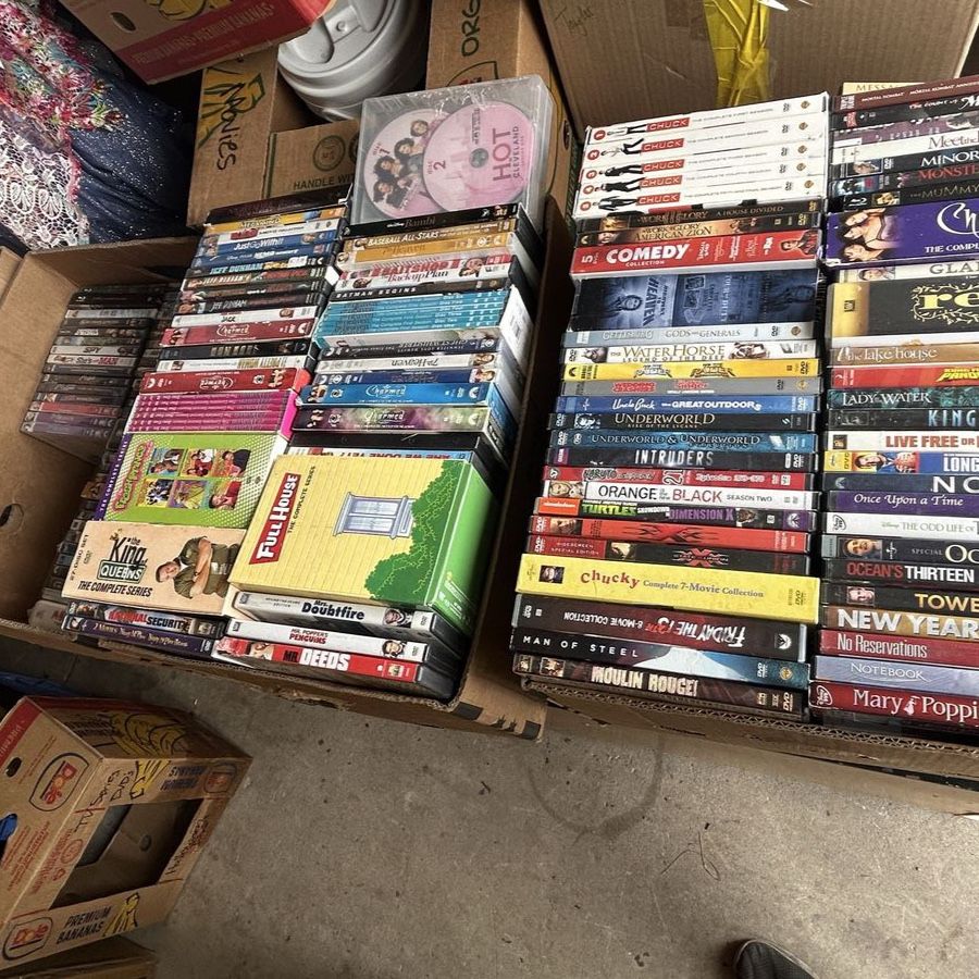 Lot of Around 300 DVD's Including Some Boxed Sets, Family, Kids, Adventure, Comedy, Horror and Others, See Pictures For Titles