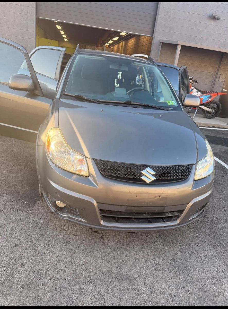 2010 Suzuki SX4 Crossover Base